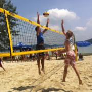 Spiel-Szene von der Bundesmeisterschaft in Salzburg im Strandbad Mattsee